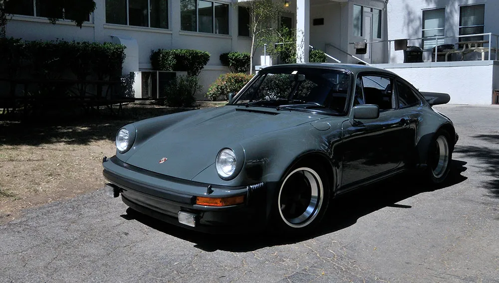 1976 ポルシェ 930 ターボ カレラ: 195 万ドル