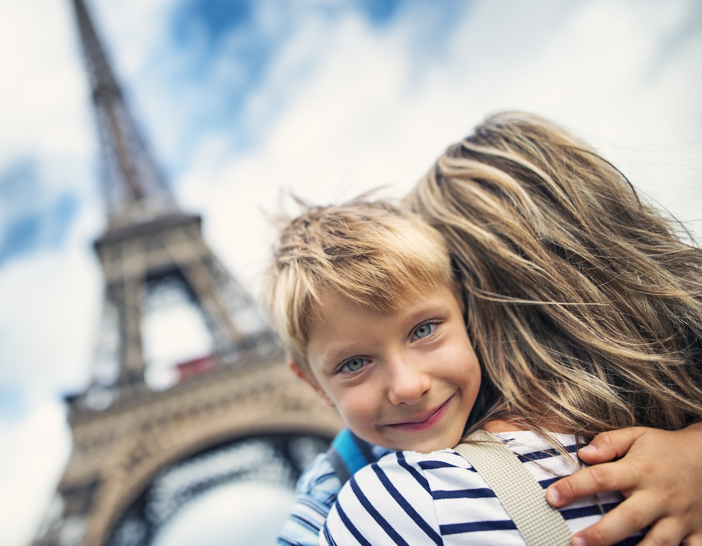 フランス人ママがフランス人の子育てについての秘密とヒントを語る